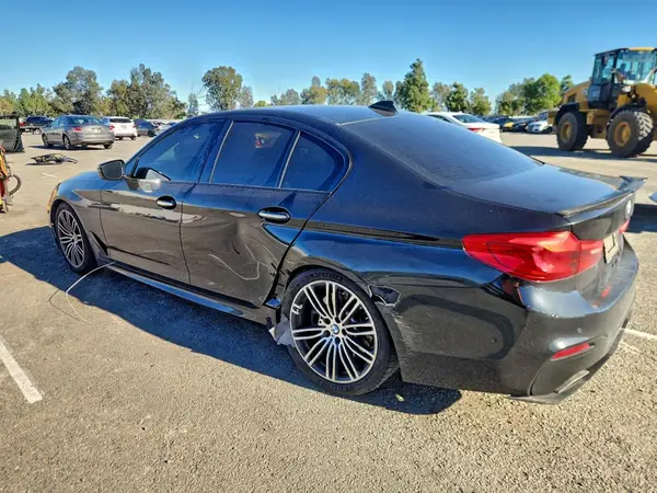 WBAJE5C32HG913934 2017 BMW 5ER - Image 2
