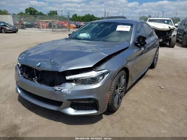 WBAJE5C32HG916462 2017 BMW 5ER - Image 2