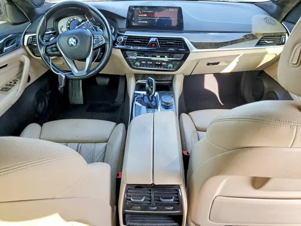 WBAJE5C32HG917112 2017 BMW 5ER - Image 8