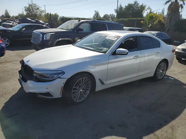 WBAJE5C33HG477742 2017 BMW 5ER - Image 1