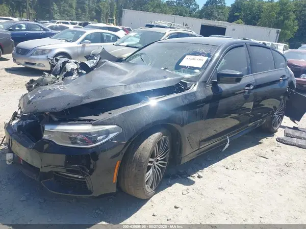 WBAJE5C33HG477868 2017 BMW 5ER - Image 2