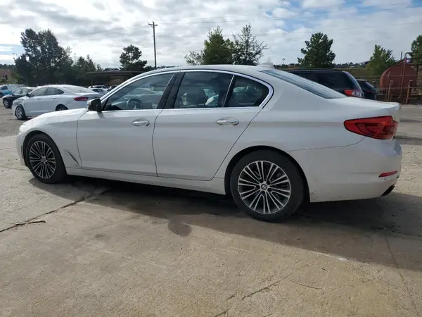 WBAJE5C33HG478311 2017 BMW 5ER - Image 2