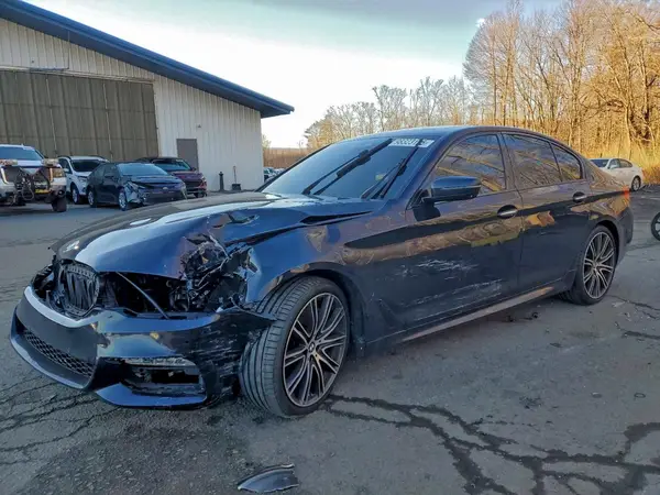 WBAJE5C33HG915661 2017 BMW 5ER - Image 1