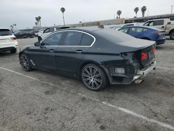 WBAJE5C33HG915675 2017 BMW 5ER - Image 2