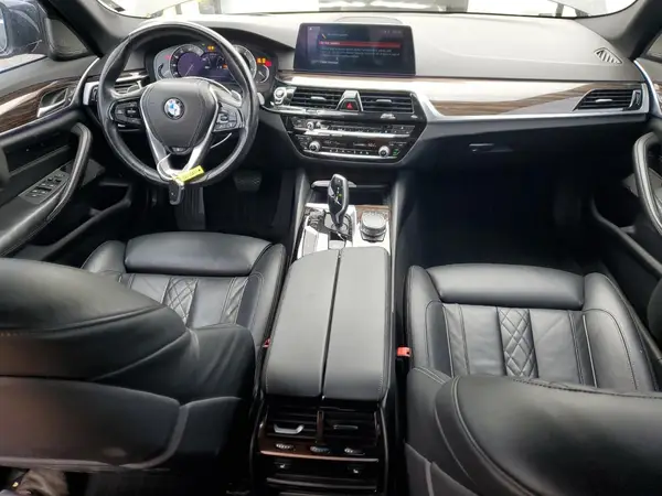 WBAJE5C33HG915675 2017 BMW 5ER - Image 8