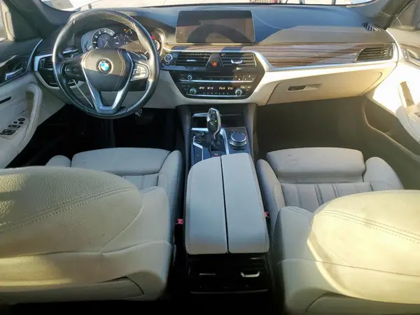 WBAJE5C33HG915708 2017 BMW 5ER - Image 8