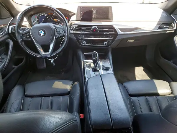 WBAJE5C33HG917345 2017 BMW 5ER - Image 8