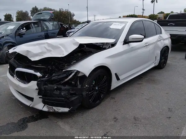 WBAJE5C34HG477779 2017 BMW 5ER - Image 2
