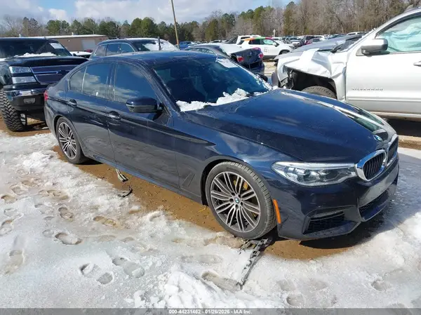 WBAJE5C34HG913577 2017 BMW 5ER - Image 1