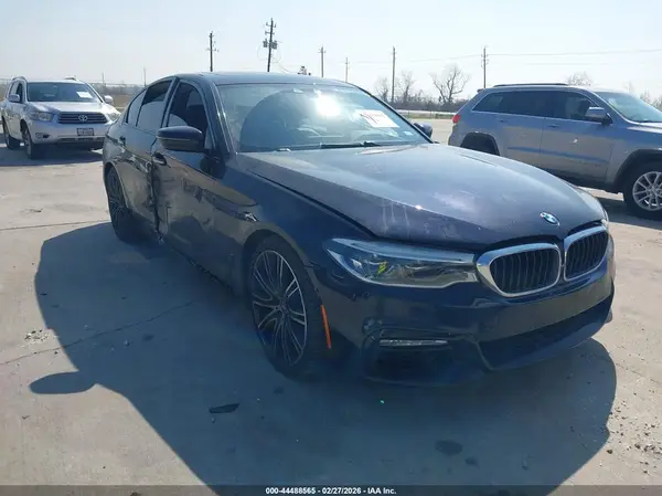 WBAJE5C34HG913711 2017 BMW 5ER - Image 1