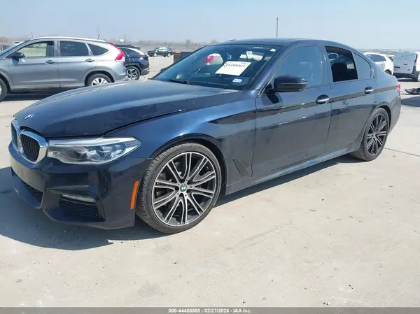 WBAJE5C34HG913711 2017 BMW 5ER - Image 2