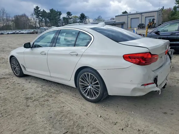 WBAJE5C34HG915233 2017 BMW 5ER - Image 2