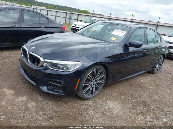 WBAJE5C34HG915426 2017 BMW 5ER - Image 2