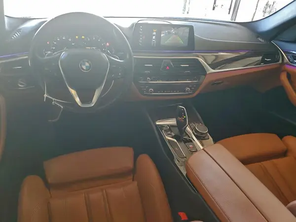 WBAJE5C34HG915782 2017 BMW 5ER - Image 8