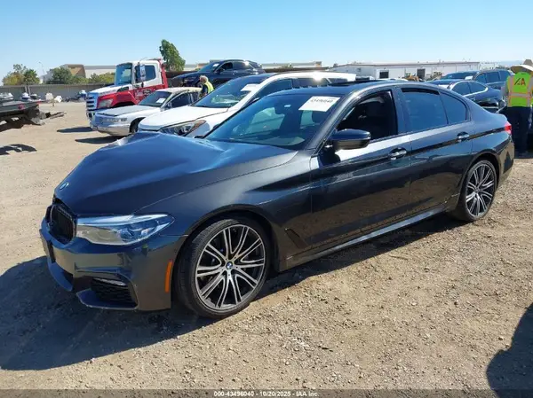 WBAJE5C36HG914908 2017 BMW 5ER - Image 2
