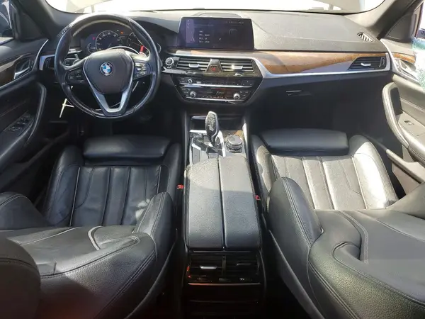WBAJE5C36HG915704 2017 BMW 5ER - Image 8