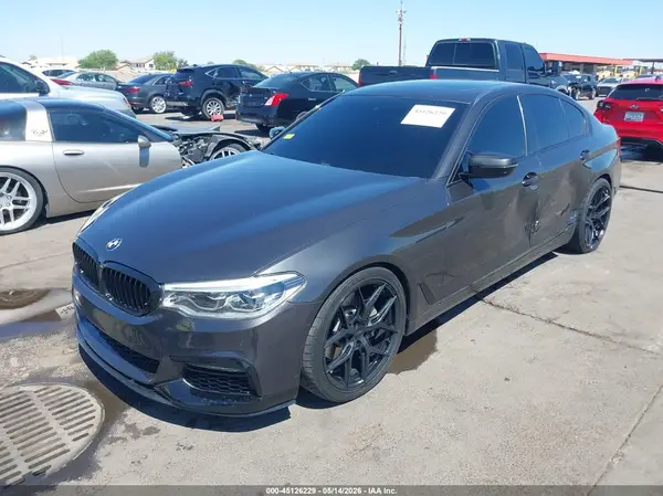 WBAJE5C36HG915735 2017 BMW 5ER - Image 2