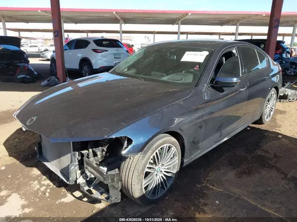 WBAJE5C36HG916755 2017 BMW 5ER - Image 2