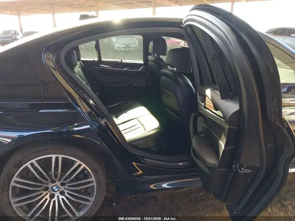 WBAJE5C36HG916755 2017 BMW 5ER - Image 8