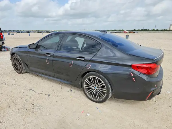 WBAJE5C36HG916898 2017 BMW 5ER - Image 2