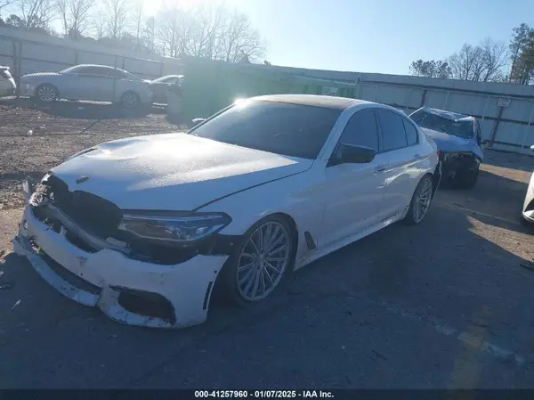 WBAJE5C37HG478490 2017 BMW 5ER - Image 2