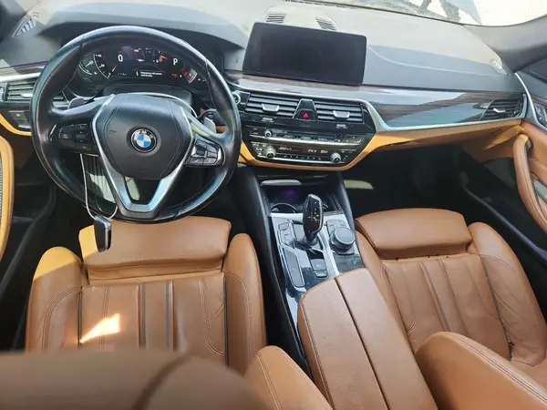 WBAJE5C37HG914495 2017 BMW 5ER - Image 8