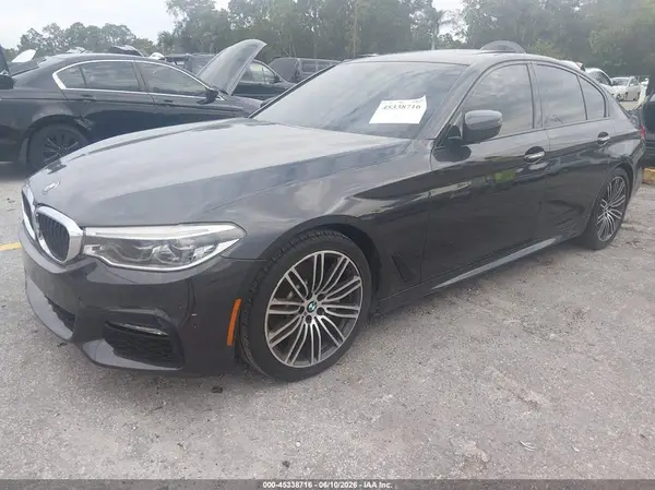 WBAJE5C37HG915727 2017 BMW 5ER - Image 2