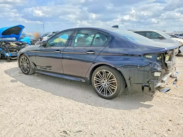 WBAJE5C38HG916255 2017 BMW 5ER - Image 2