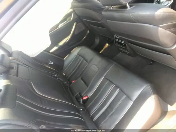 WBAJE5C39HG478409 2017 BMW 5ER - Image 8