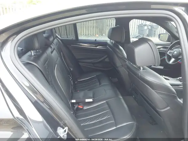 WBAJE5C39HG914966 2017 BMW 5ER - Image 8