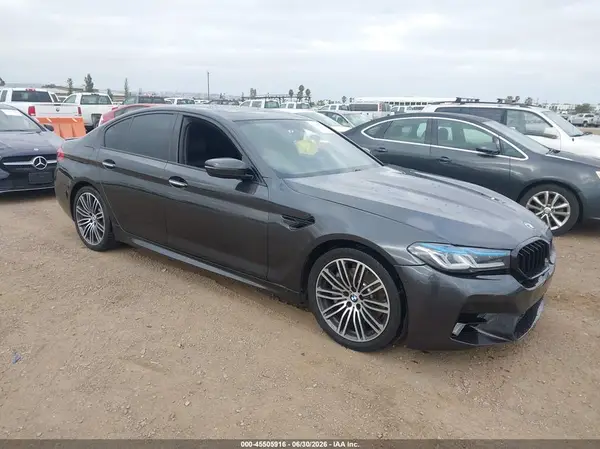 WBAJE5C39HG916006 2017 BMW 5ER - Image 1