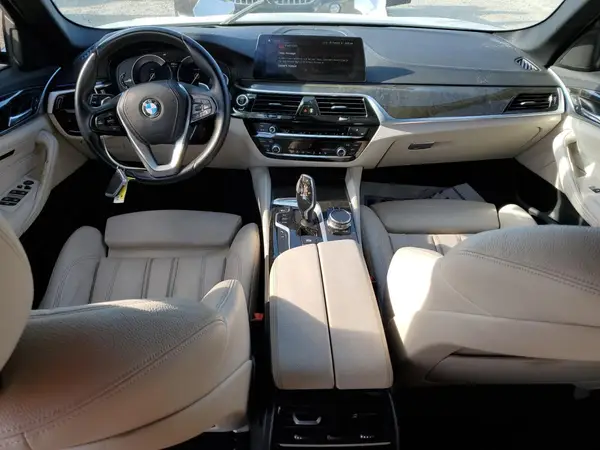 WBAJE5C3XHG914927 2017 BMW 5ER - Image 8