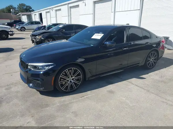 WBAJE5C3XHG915575 2017 BMW 5ER - Image 2