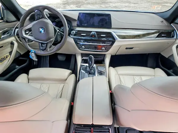 WBAJE5C3XHG916662 2017 BMW 5ER - Image 8