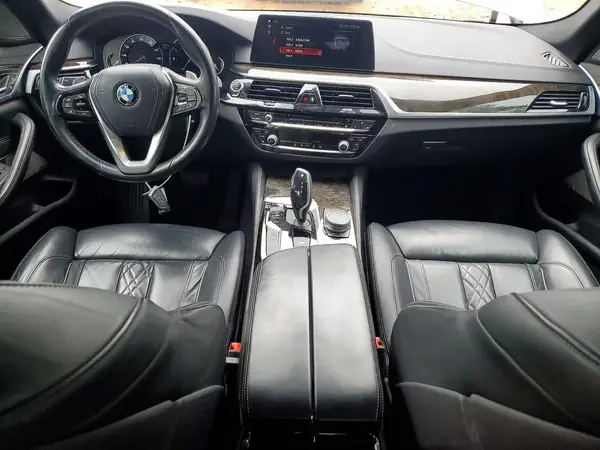 WBAJE5C3XHG917035 2017 BMW 5ER - Image 8