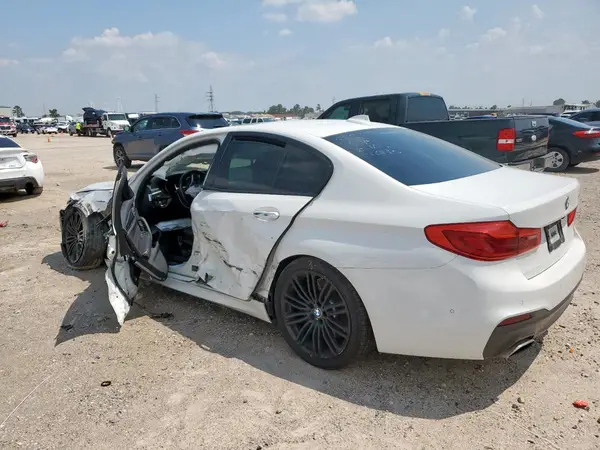 WBAJE5C50JG917617 2018 BMW 5ER - Image 2