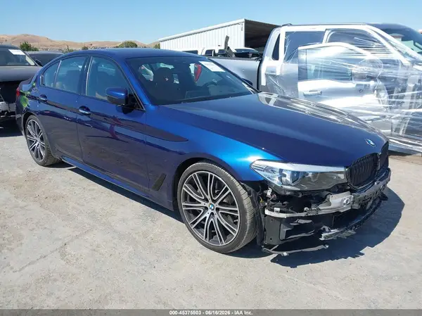 WBAJE5C50JG918069 2018 BMW 5ER - Image 1