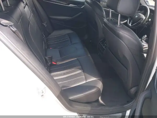 WBAJE5C50JWA96432 2018 BMW 5ER - Image 8
