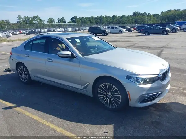 WBAJE5C50JWA98634 2018 BMW 5ER - Image 1