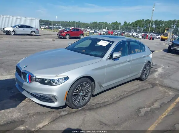 WBAJE5C50JWA98634 2018 BMW 5ER - Image 2