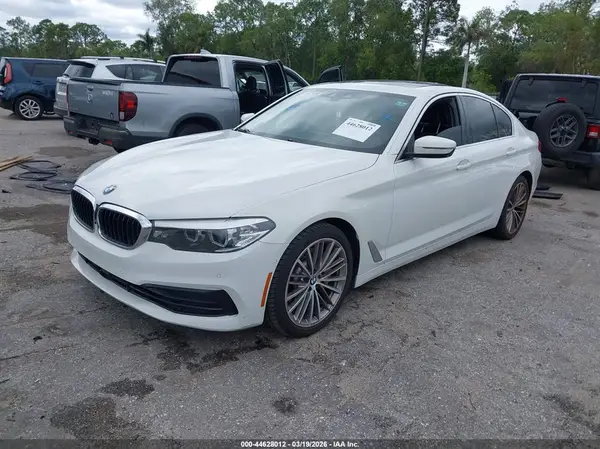 WBAJE5C50KWE66473 2019 BMW 5ER - Image 2
