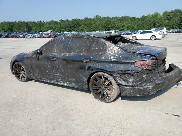 WBAJE5C51JWA92731 2018 BMW 5ER - Image 2