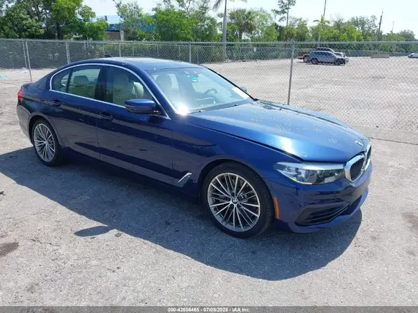 WBAJE5C51KBM76742 2019 BMW 5ER - Image 1