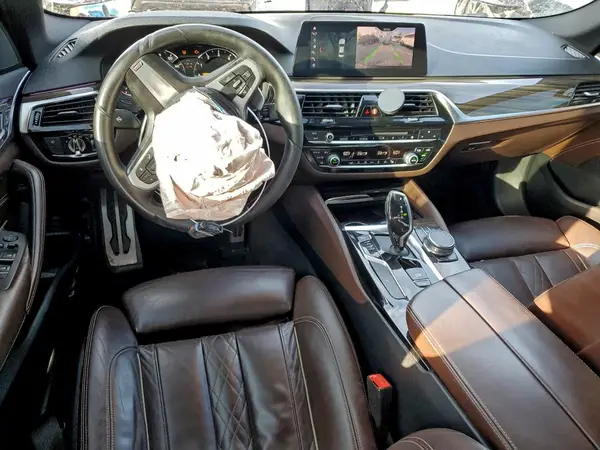WBAJE5C51KWW01960 2019 BMW 5ER - Image 8