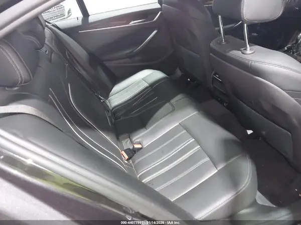 WBAJE5C51KWW16717 2019 BMW 5ER - Image 8