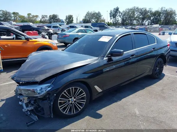 WBAJE5C51KWW28009 2019 BMW 5ER - Image 2