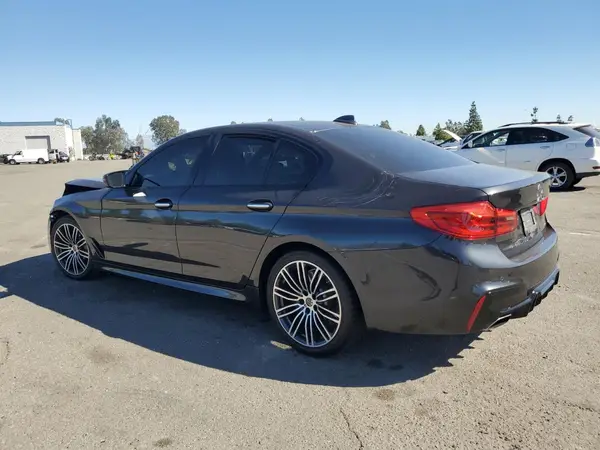 WBAJE5C52JG918767 2018 BMW 5ER - Image 2