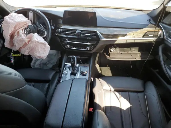 WBAJE5C52JG918767 2018 BMW 5ER - Image 8