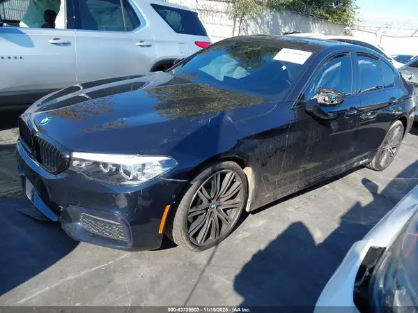 WBAJE5C52JWA95539 2018 BMW 5ER - Image 2