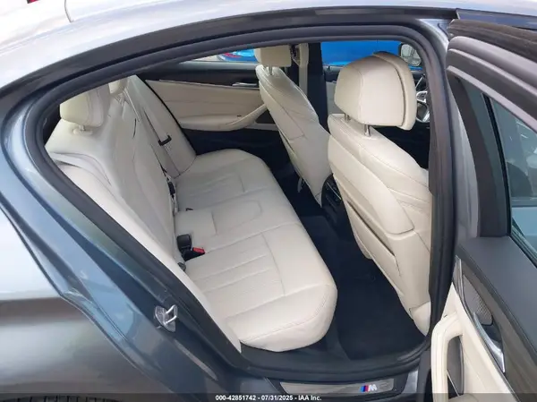 WBAJE5C52JWA96285 2018 BMW 5ER - Image 8